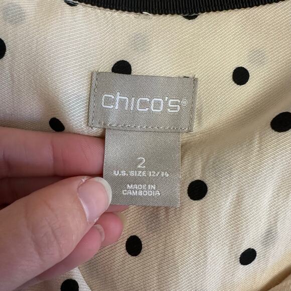 Chico’s Cream & Black Polka Dot Button Down Blouse Size 2 (L/XL) Long Sleeve Top - Picture 2 of 8